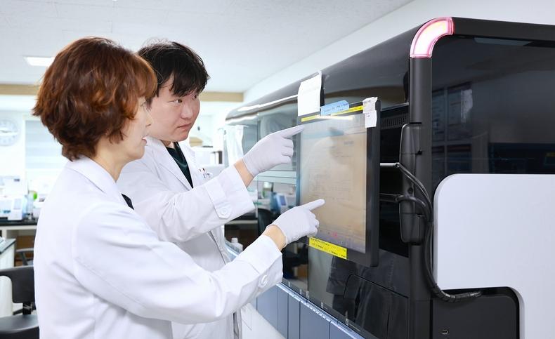 Infectious Diseases in Korea