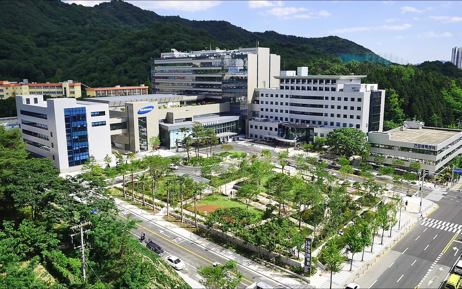 Samsung Changwon Hospital building exterior