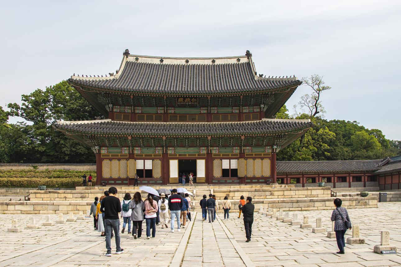 Bukchon perfume day — Make Your Own Perfume In Seoul in Korea