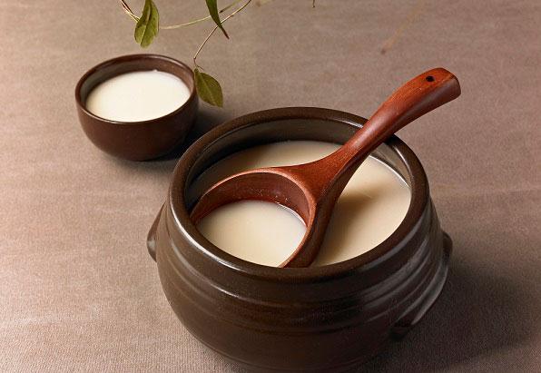 What is makgeolli — Korean Traditional Liquor & Makgeolli Experience in Korea
