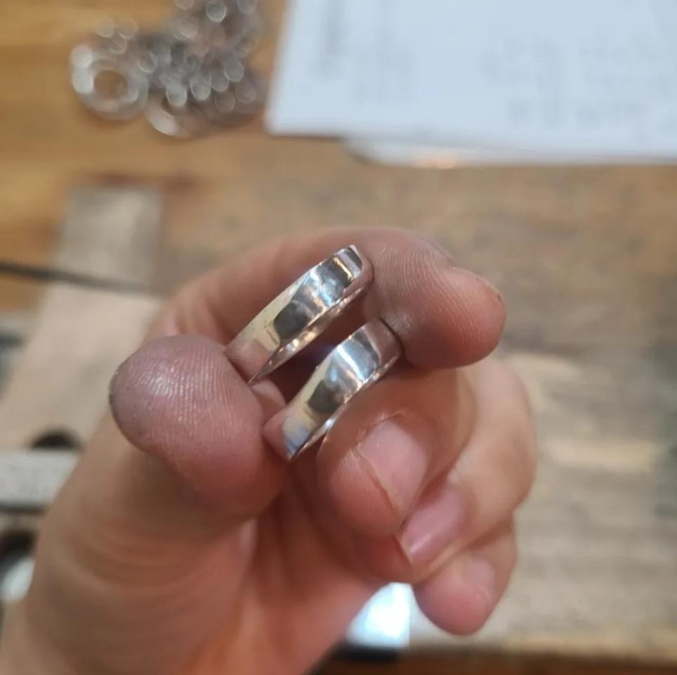 Special finish — Make Your Own Korean Silver Jewelry in Korea