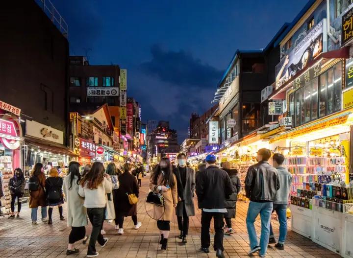 Route 2 — hongdae perfume day — Make Your Own Perfume In Seoul in Korea