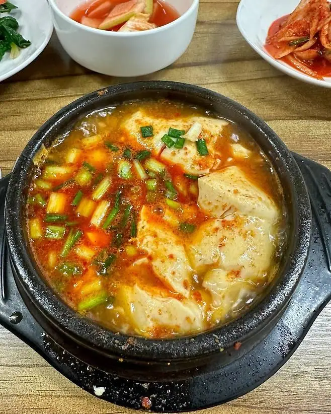 Tofu (Dubu) — Korean Traditional Ingredients