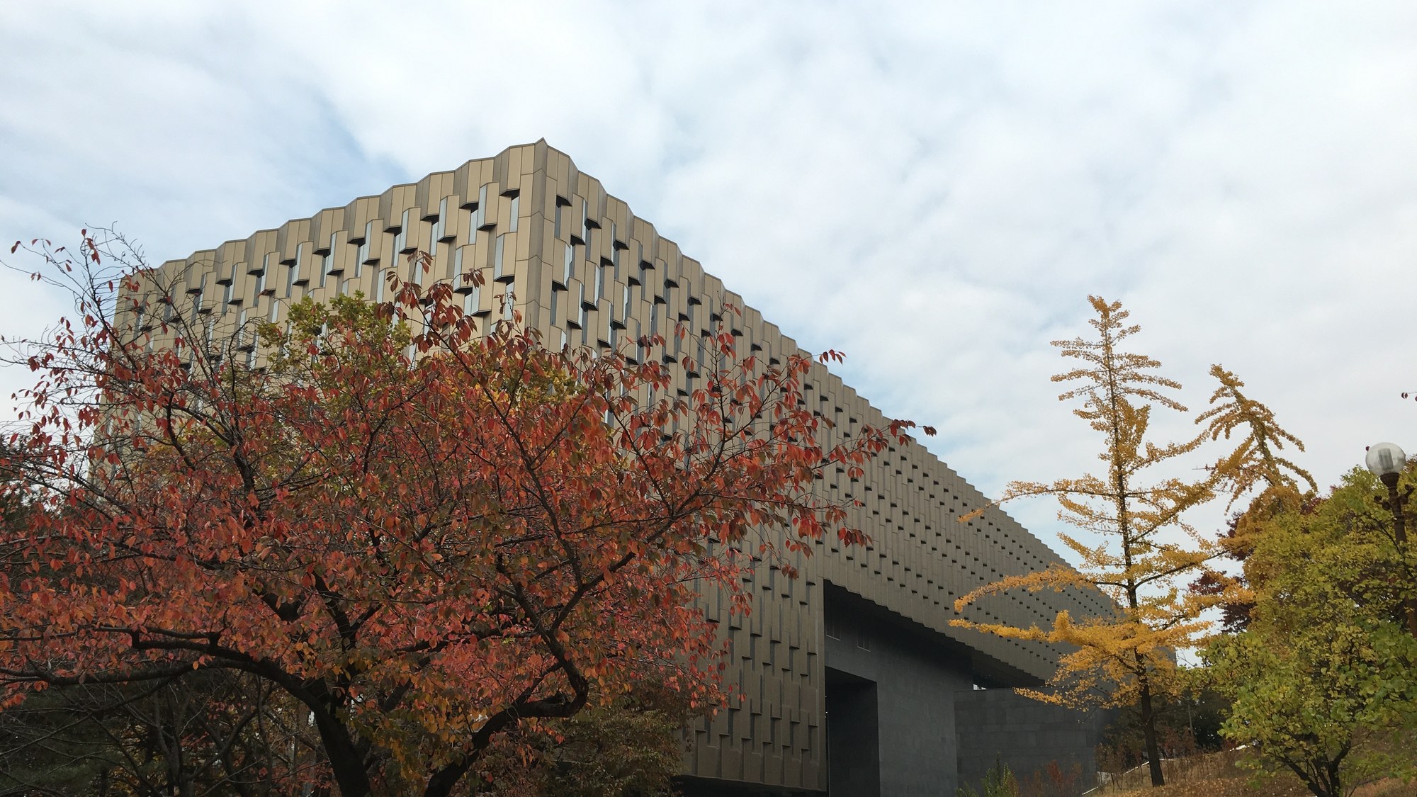 Kwanjeong Memorial Library on the Gwanak campus of Seoul National University in autumn